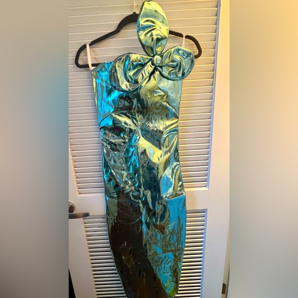 Desireé Iyama Viola midi dress in sapphire. Botanical Garden SS24 Collection